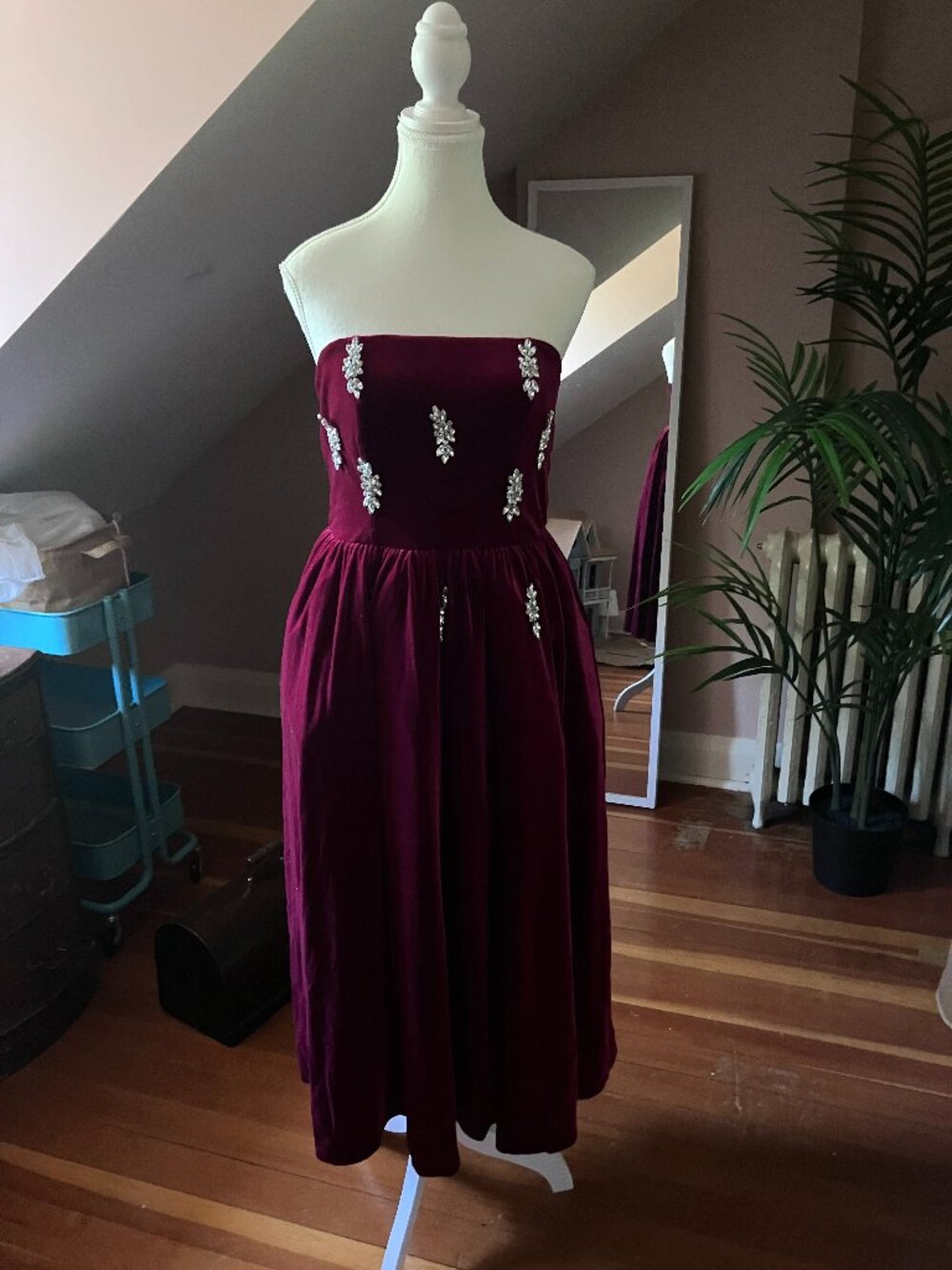 Red velvet Grace Kelly dress A line strapless 1950s vtg style evening gown